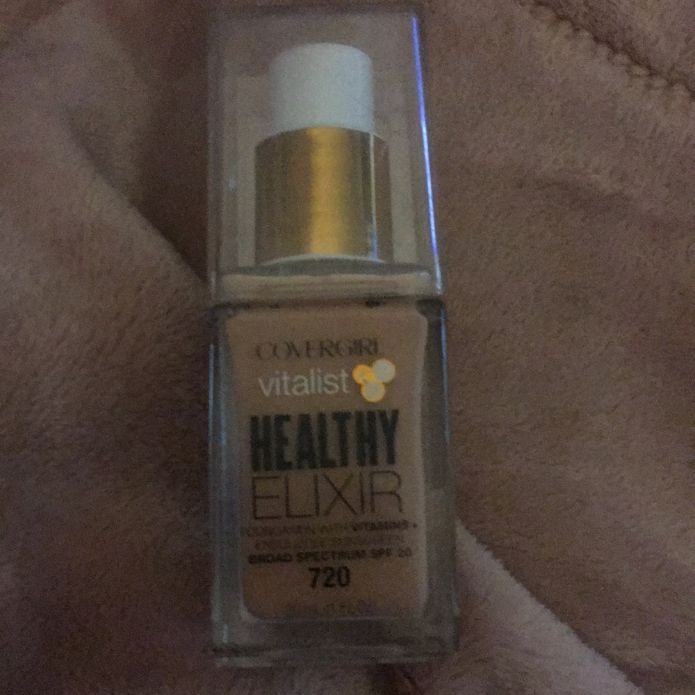 Covergirl healthy exilir foundation